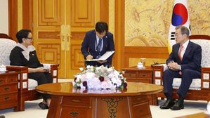 인니 특사 "아시안게임 참석해달라"…文 "남북 협력 증진 계기 희망"