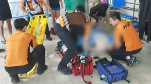 울산 수영장에서 갑자기 쓰러진 40대, 심폐소생술로 살려내