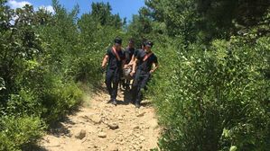 '폭염경보' 인천서 50대 등산객 쓰러져…열사병 추정