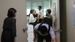 '재판거래 의혹' 외교부 압수수색&hellip;법원행정처 영장은 또 기각