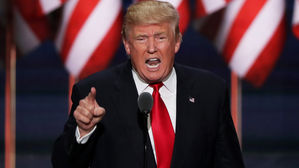 트럼프, '무릎 꿇기' 시위하는 풋볼선수 출전 금지 주장