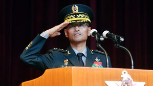 문 대통령, 남영신 안보지원사 단장 보고받고 "과거와 단절하라"