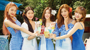 [SBS Star] Red Velvet Tops Both Domestic & International Music Charts with 'Power Up'