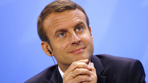 마크롱 프랑스 대통령 지지율 '추락'&hellip;30%선 붕괴