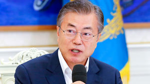 문 대통령 "北 비핵화, 알려진 것보다 물밑 접촉 원활"