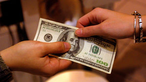 트럼프 강한 달러 지지하나…"소중한 달러로 돈 몰린다"