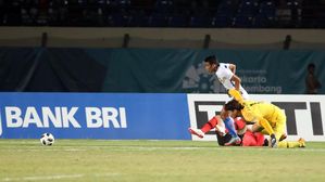 [영상][축구][대한민국 vs 말레이시아] '전반 4분 만에!'&hellip;안타까운 실책이 부른 첫 실점