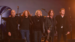 이글스, 마이클 잭슨 제치고 미국 내 역대 최다판매 앨범 기록