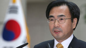 차한성 "국외송달 핑계로 징용소송 늦추자"&hellip;靑에 제안