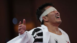 [영상][레슬링] 붕대투혼 조효철&hellip;그레코로만형 97㎏급 금메달