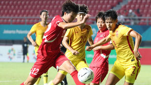 북한 여자축구, 중국에 덜미…일본과 8강 맞대결