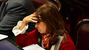 뇌물수수 혐의 페르난데스 전 아르헨 대통령 자택 3곳 압수수색