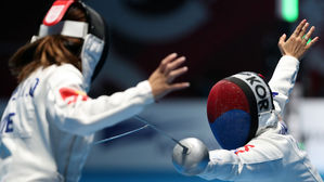 아시안게임 한국 펜싱 여자 에페, 중국에 1점차 패배&hellip;은메달