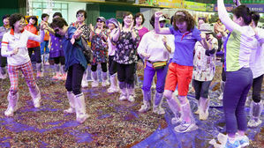 태풍 지나고 가을이 성큼&hellip;전국 유명 산&middot;축제장 '인파'