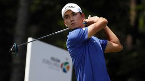 오승택, 아시안게임 남자 골프 은메달…일본 나카지마에 1타 차