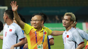 베트남 총리, 한국에 패한 박항서호에 "잘 싸웠다"