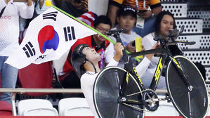 박상훈, 사이클 남자 개인추발 일본 꺾고 금메달