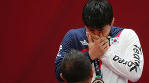 [영상] '석연찮은 판정' 끝내 오열한 안창림&hellip;문제의 장면 봤더니