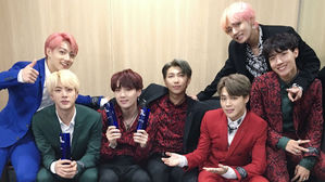 [SBS Star] BTS Wins the Grand Prize at 2018 Soribada Best K-Music Awards