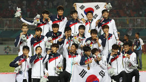 [하이라이트 영상] '이승우·황희찬 골' 한국축구, 일본 꺾고 '통산 5회+2연패' 금자탑