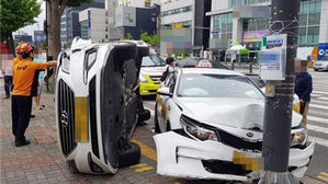 인천서 택시 간 추돌…승객 1명 부상