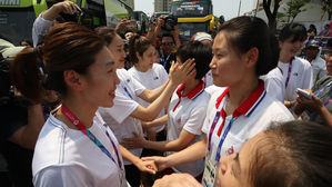 숙영아, 한 달 후에 만나자…웃으며 헤어진 여자농구 단일팀