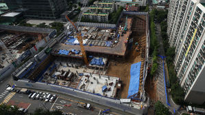 "또 비 온다는데"&hellip;땅꺼짐 주변 아파트 주민들 불안 가중