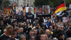獨 내무의 "난민은 모든 문제의 어머니" 발언에 메르켈 반박