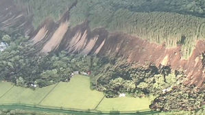 '강진 피해' 일본 홋카이도서 규모 4.9 지진 발생