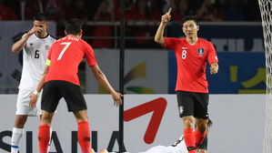 [영상][대한민국 vs 코스타리카] 수비 3명 순식간에 훅훅 제친 남태희, 짜릿한 추가골!