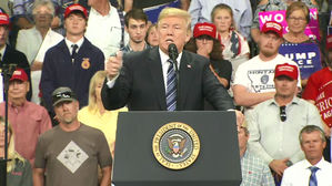 트럼프 "김정은 친서 오는 중&hellip;긍정적 내용일 것"