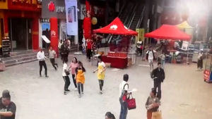 [영상] 중국 윈난 규모 5.9 지진에 '혼비백산 대피'&hellip;28명 부상