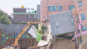 [고현준의 뉴스딱] "다시 유치원 못 봐 속상"&hellip;상도동 철거 현장 말말말