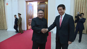 中, 9&middot;9절 계기 "북중 장벽 사라졌다" 대대적 선전