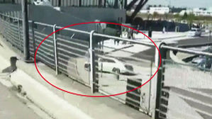 공항 활주로 내달린 '의문의 차량'&hellip;대낮 경찰 추격전