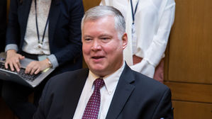 美 비건 "기회 잡기 위해 모든 것 할 필요 있어"