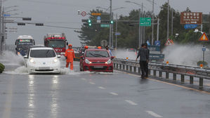 제주 호우특보 해제&hellip;"곳곳에 안개 출근길 조심"