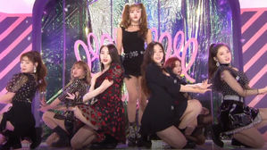 [SBS Star] VIDEO: OH MY GIRL Wows the Public with Its Comeback Stage!
