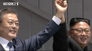 "5천년 함께 살고, 70년 헤어졌을 뿐"&hellip;北 주민 향한 문 대통령 공개연설