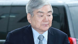 '사무장 약국' 의혹 조양호, 자택 가압류 행정처분 취소 소송