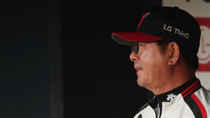 류중일 감독 "포수 유강남, 평소에 블로킹 잘하는데&hellip;"