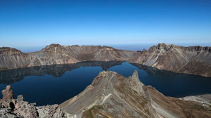 "백두산 분화징후 심각&hellip;폭발 시 아이슬란드 천배 될 수도"