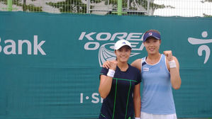 한나래&middot;최지희, 한국 선수로 14년 만에 코리아오픈 복식 4강