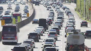 부산&sim;서울 7시간 소요&hellip;귀경 차량에 나들이객까지 몰려