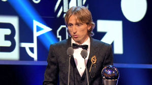 새 축구 황제 탄생…모드리치, FIFA 올해의 선수상