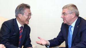 문 대통령 "2032 하계올림픽 남북공동유치, 초기 협의 시작해야"