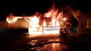 강원 고성서 돈사 화재&hellip;돼지 300여 마리 폐사