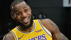 르브론 제임스, 모레 시범경기서 레이커스 유니폼 첫 출격