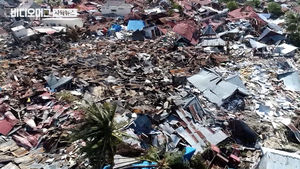 '굉음 강진' 직후, 물처럼 흐른 흙&hellip;마을 덮치던 순간