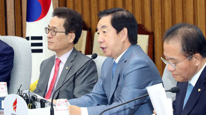 김성태 "부총리 청문 보고서 채택 불발 시 임명 불가 추진"
